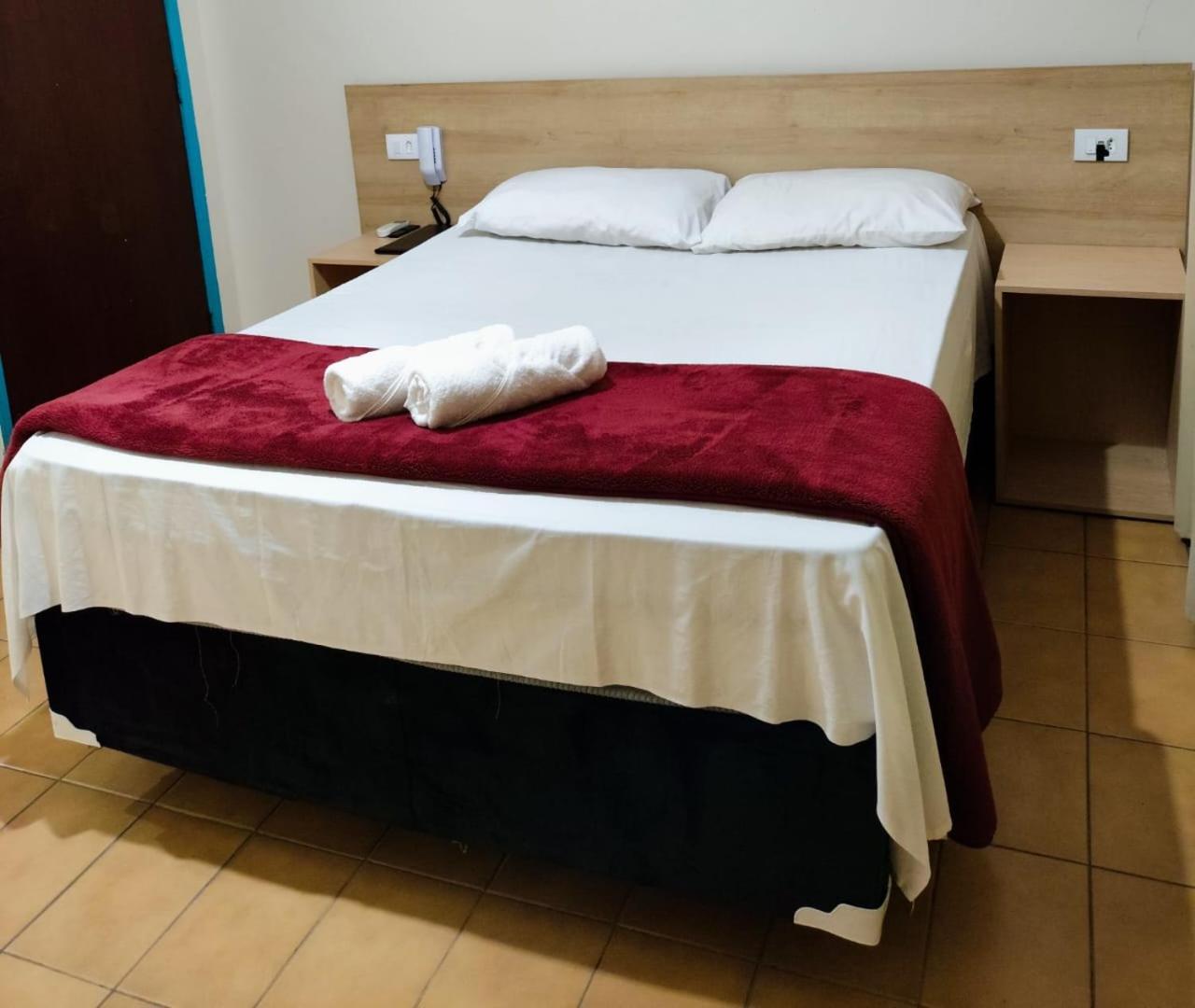 Hotel Novo Mexico Гуарульос Екстериор снимка